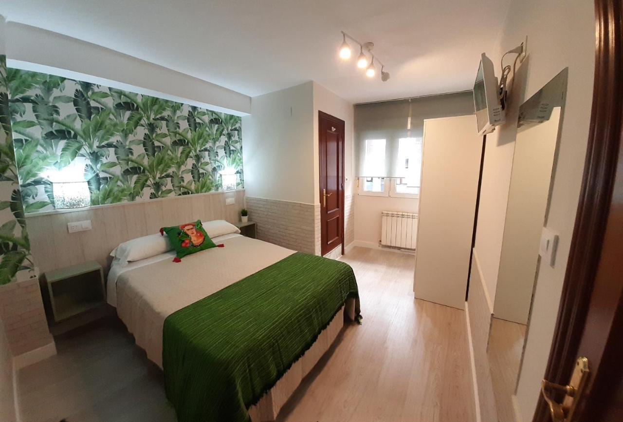 Hostal Verdemar Gijon Exterior photo
